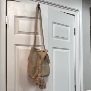 Colombian Wayuu Mochila Handmade Bucket Bag Purse